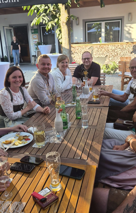 langzauner-sommerfest-2026-1030×656-03 Sommerfest 2026 - Dämmerschoppen in der Ganslstubn