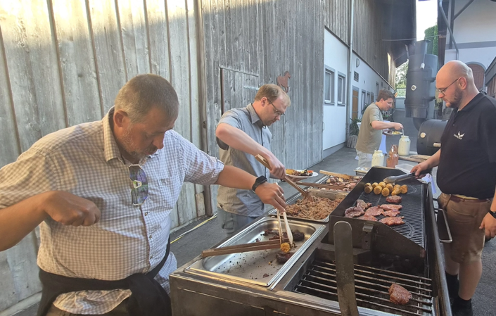 langzauner-sommerfest-2026-1030×656-04 Sommerfest 2026 Grillbuffet