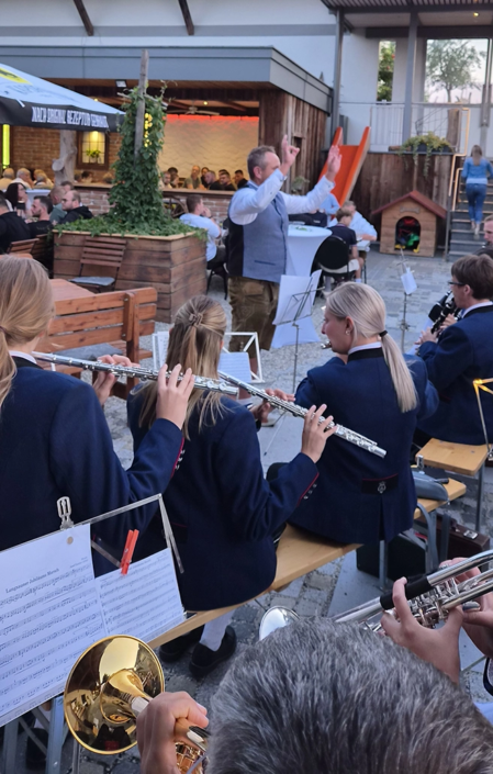 langzauner-sommerfest-2026-1030×656-17 Sommerfest 2026 - Live-Musik mit dem Musikverein Eggerding